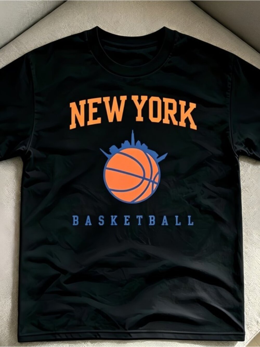 "NEW YORK" print, stylish blue basketball graphic black unisex T-shirt